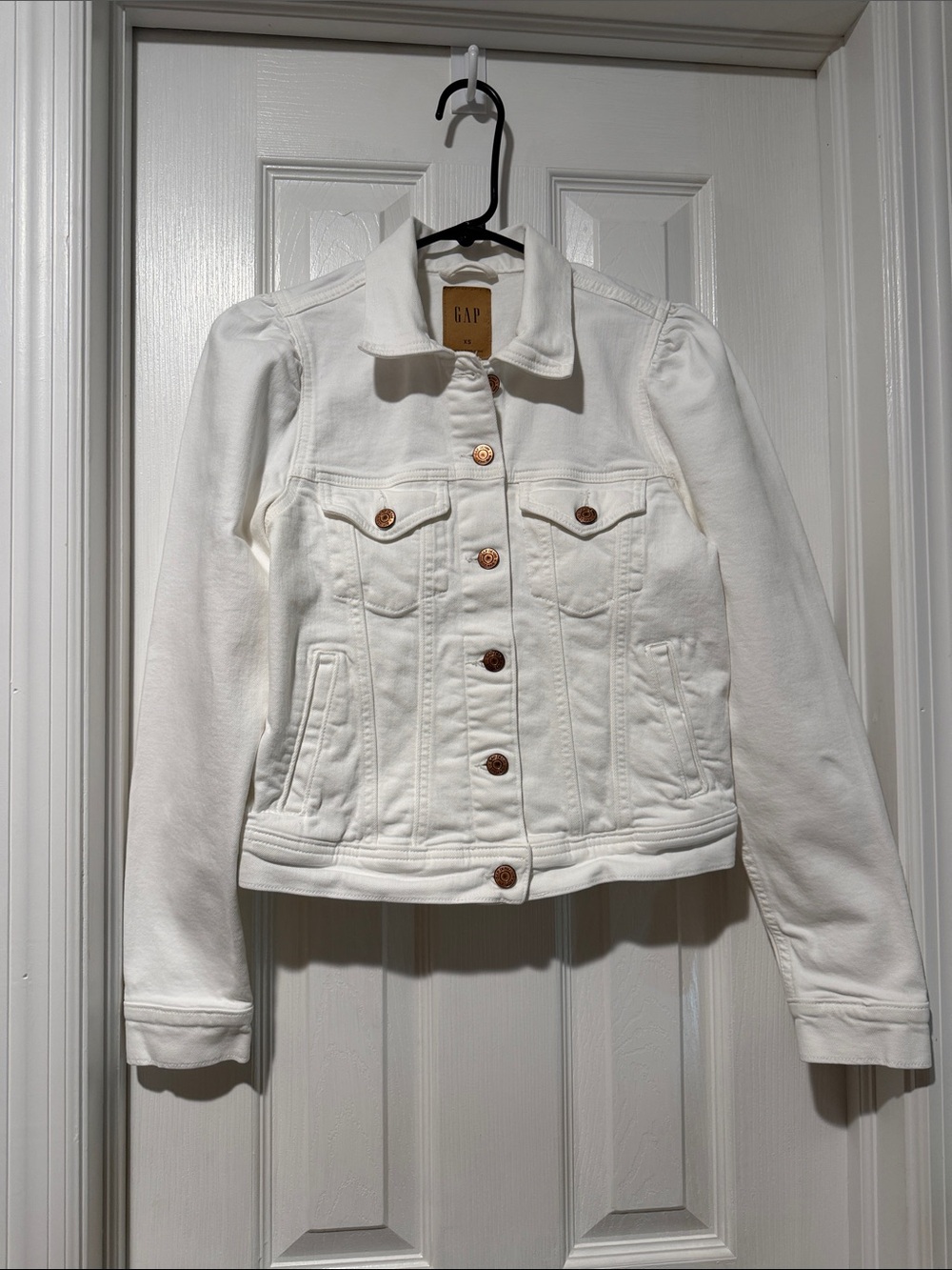 GAP Women's White Denim Jacket with Button Front